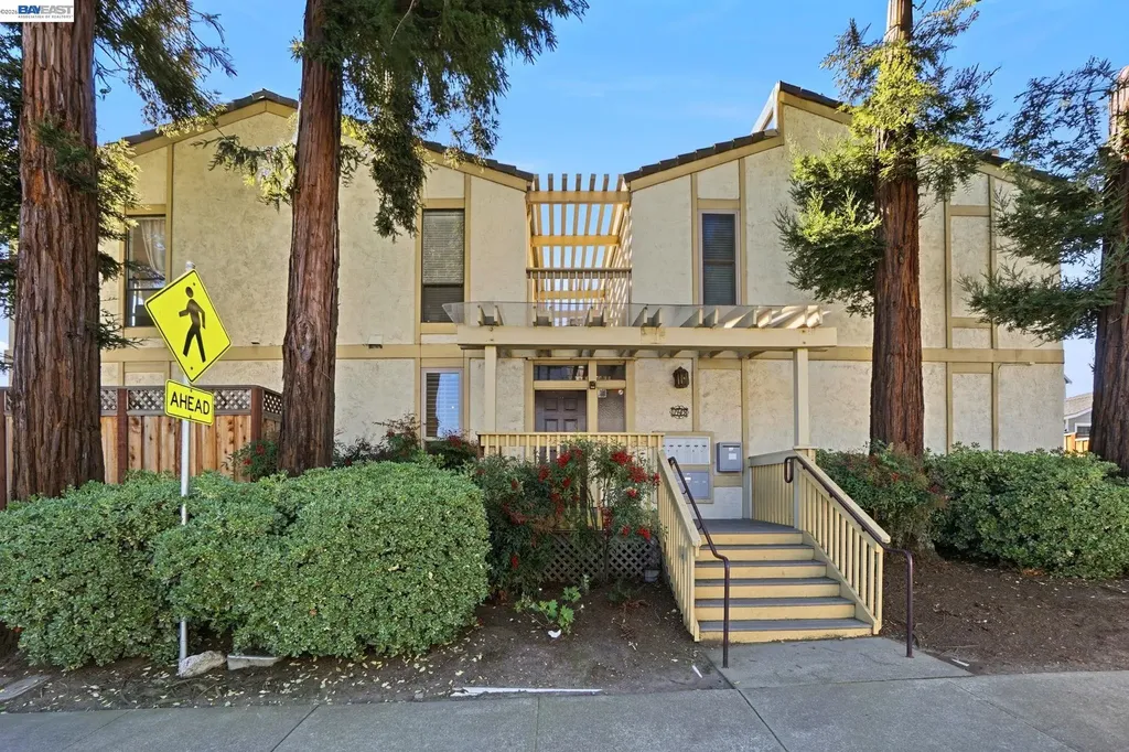 1945 Trinity Avenue Walnut Creek CA 94596
