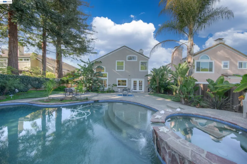 35172 King Court Fremont CA 94536
