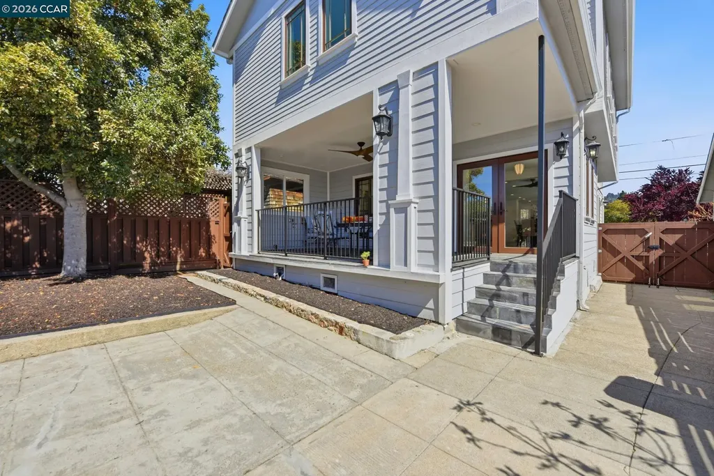 1036 Ramona Avenue Albany CA 94706