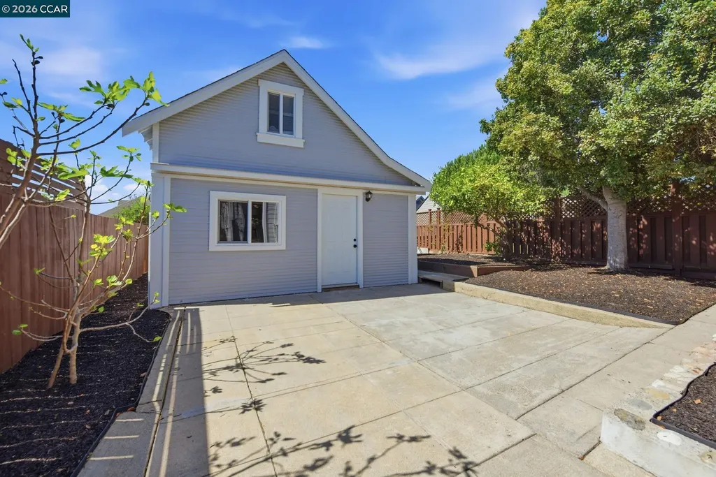 1036 Ramona Avenue Albany CA 94706