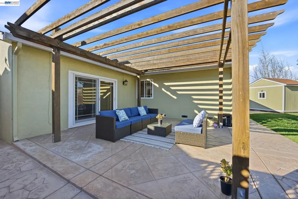 32301 Ruth Court Union City CA 94587