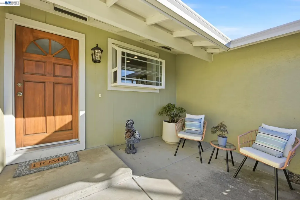 32301 Ruth Court Union City CA 94587