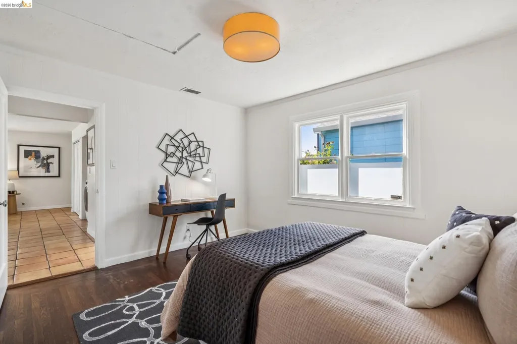 1550 Havenscourt Boulevard Oakland CA 94621