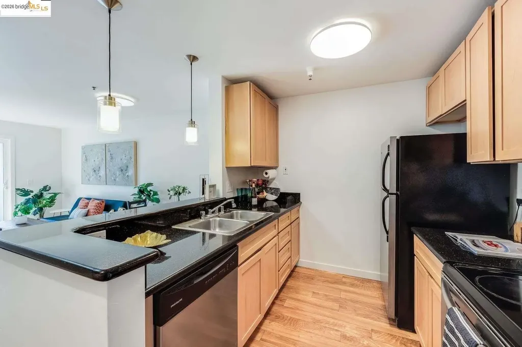 6400 Christie Avenue Emeryville CA 94608