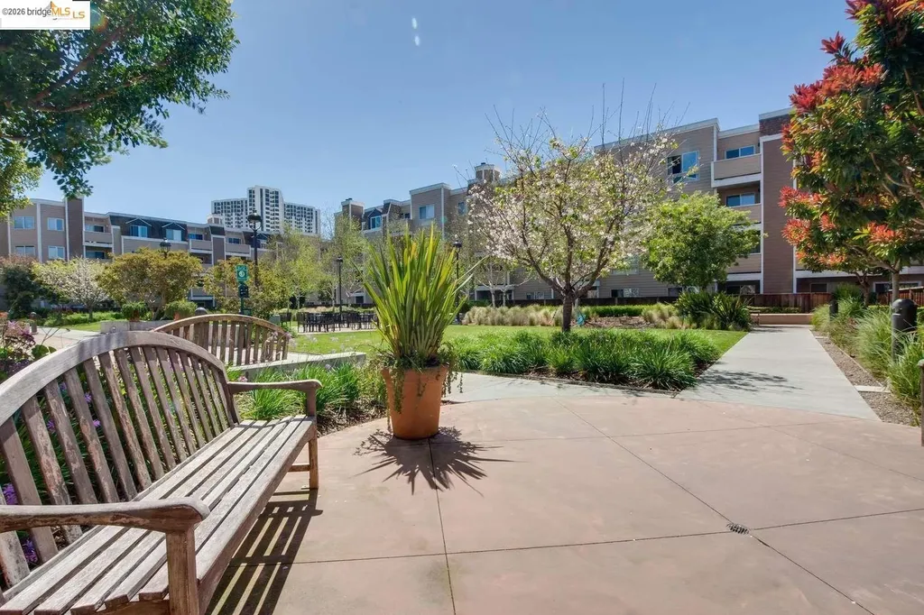 6400 Christie Avenue Emeryville CA 94608