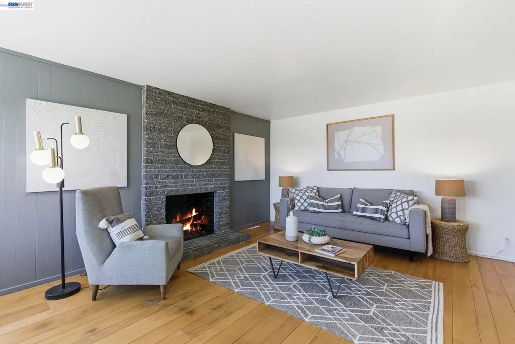 2724 Benedict Drive San Leandro CA 94577