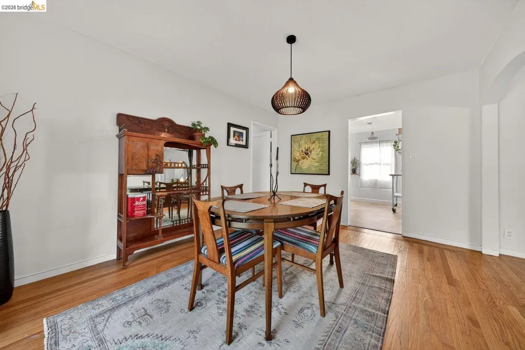 3734 Mcclelland Street Oakland CA 94619