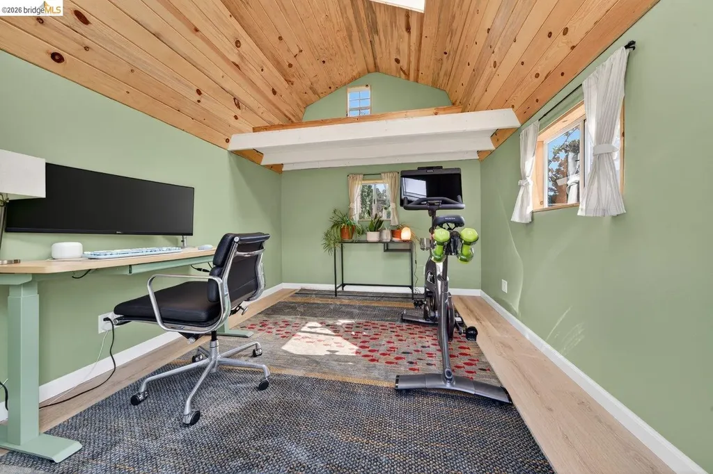 3734 Mcclelland Street Oakland CA 94619