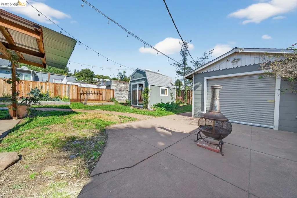 3734 Mcclelland Street Oakland CA 94619