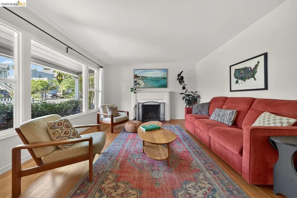 3734 Mcclelland Street Oakland CA 94619
