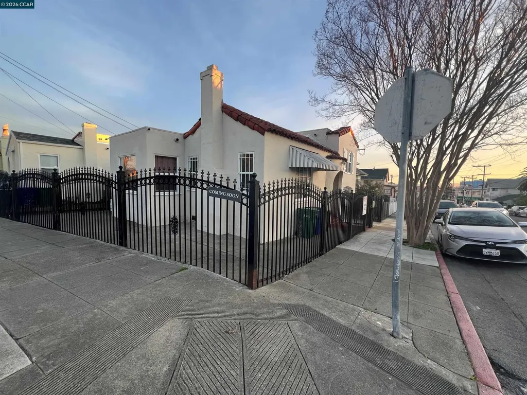1954 48th Avenue Oakland CA 94601
