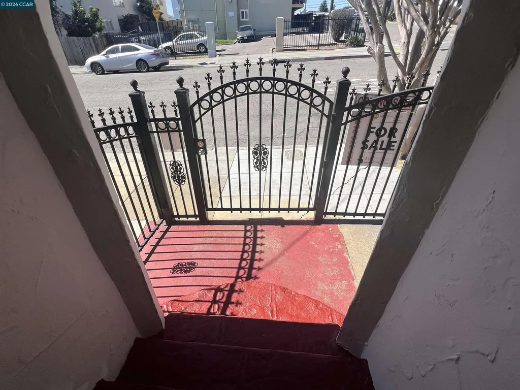 1954 48th Avenue Oakland CA 94601