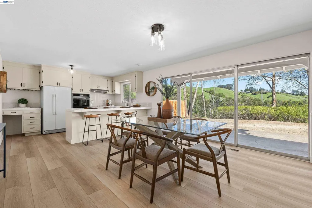 121 Ardith Drive Orinda CA 94563