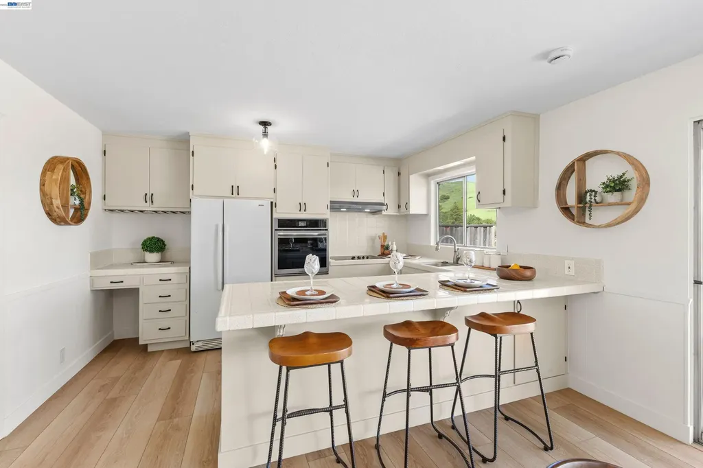 121 Ardith Drive Orinda CA 94563