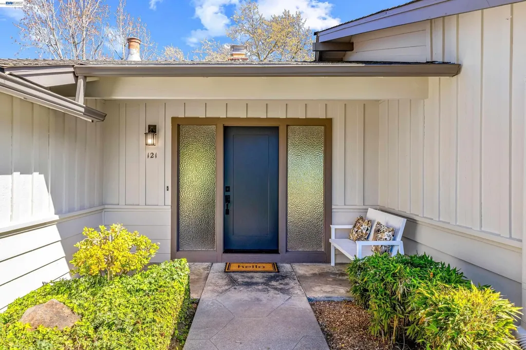 121 Ardith Drive Orinda CA 94563