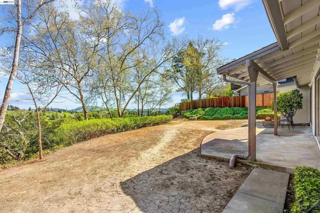 121 Ardith Drive Orinda CA 94563