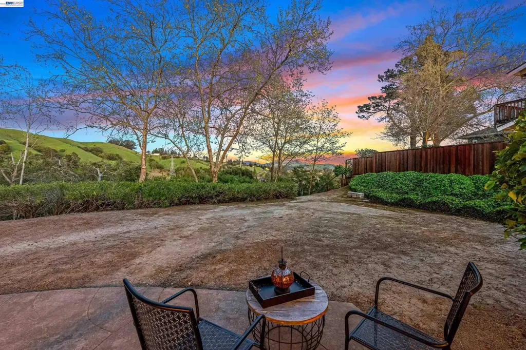 121 Ardith Drive Orinda CA 94563