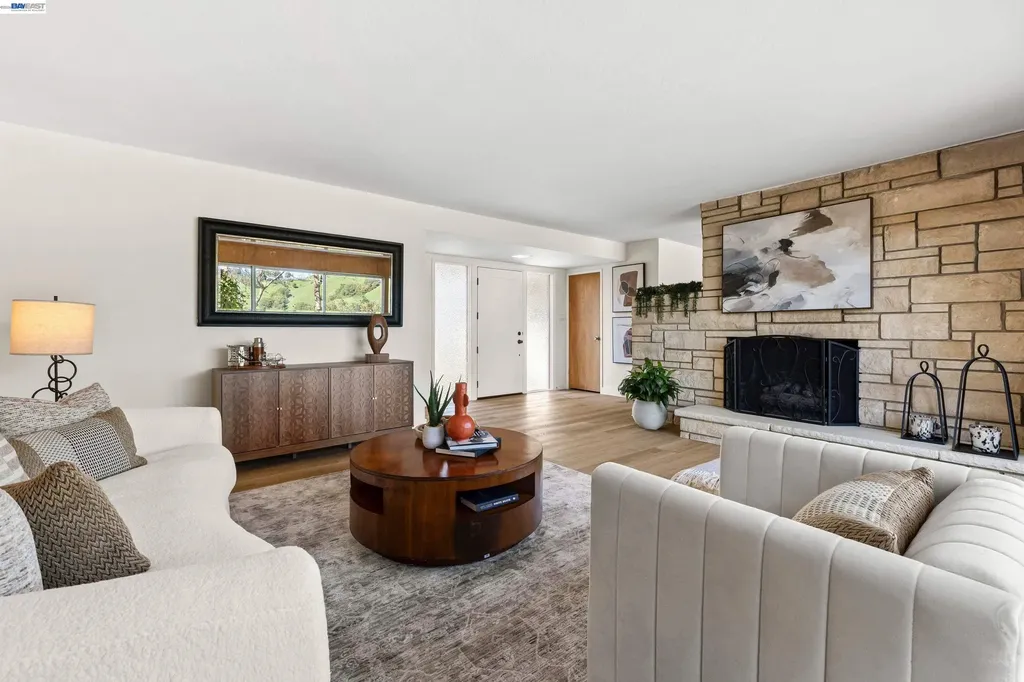 121 Ardith Drive Orinda CA 94563