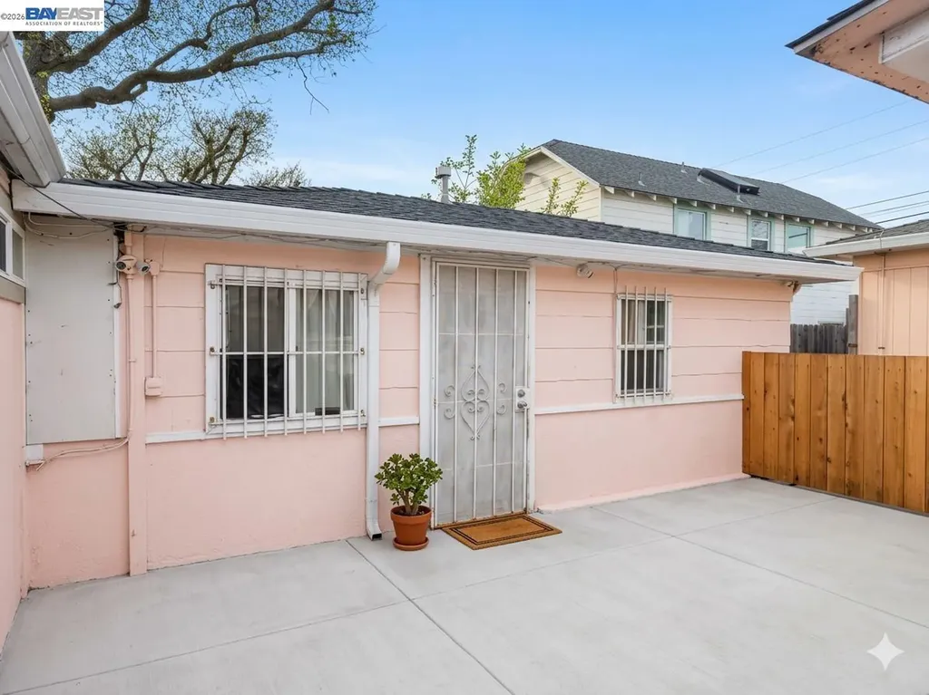1710 Gaynor Avenue Richmond CA 94801