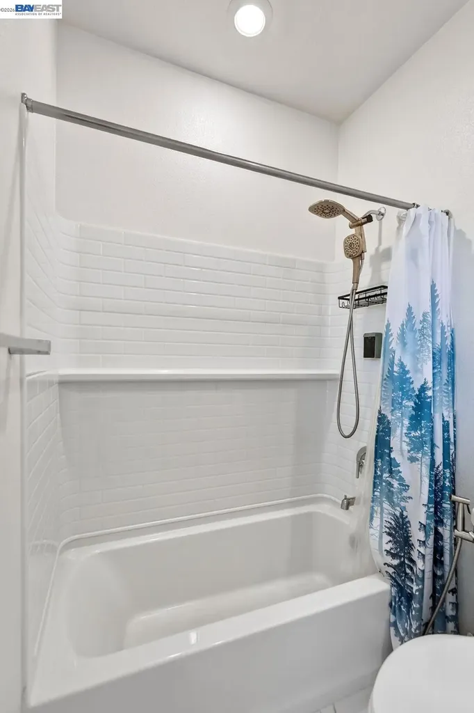 6065 Bullion Lane Dublin CA 94568