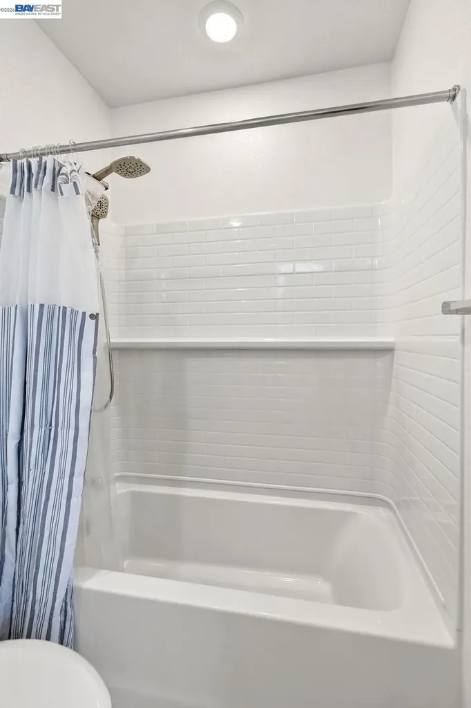 6065 Bullion Lane Dublin CA 94568