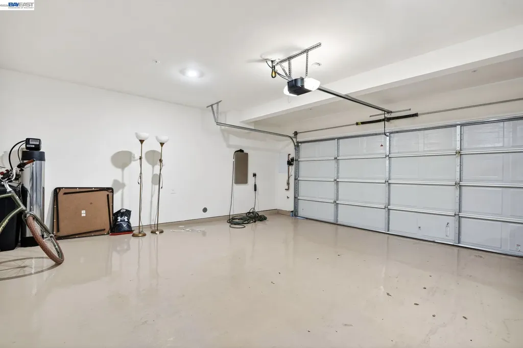 6065 Bullion Lane Dublin CA 94568