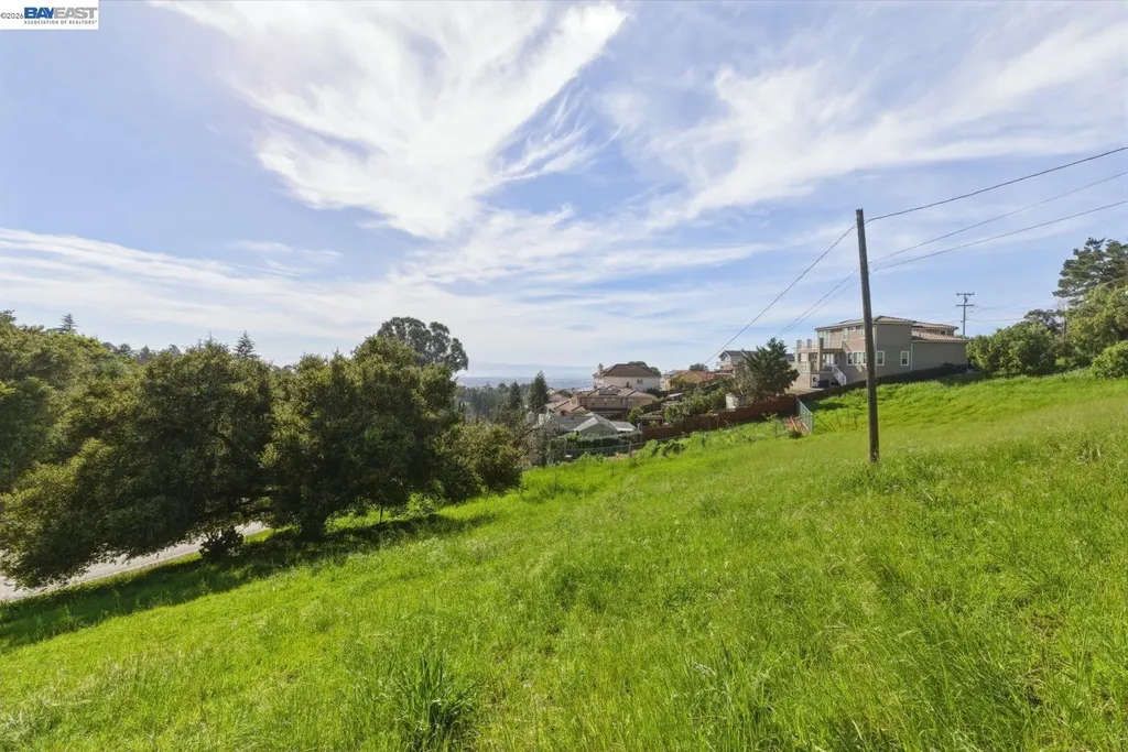27188 Hayward Boulevard Hayward CA 94542