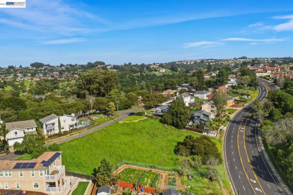 27188 Hayward Boulevard Hayward CA 94542