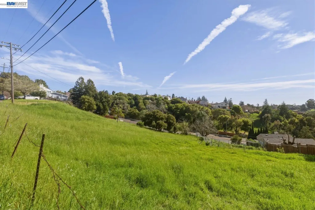 27188 Hayward Boulevard Hayward CA 94542
