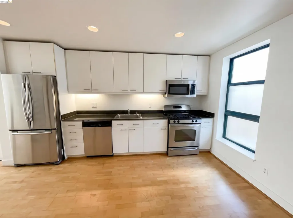 161 Gilbert Street San Francisco CA 94103