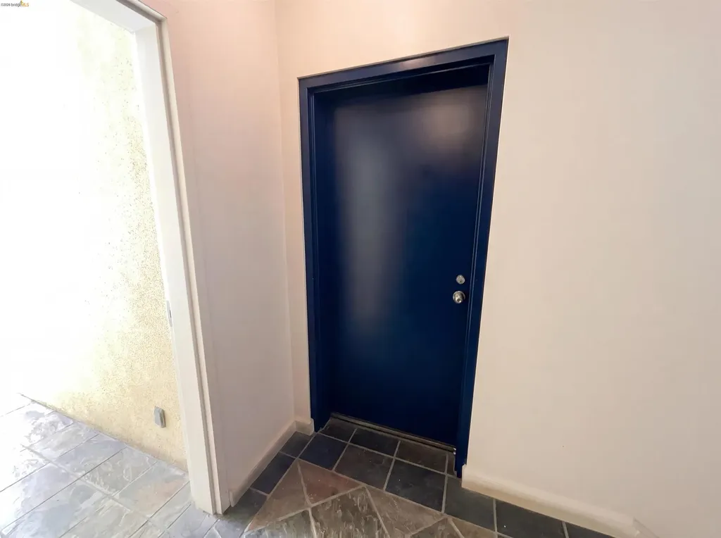 161 Gilbert Street San Francisco CA 94103