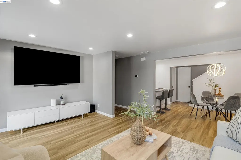 5025 Valley Crest Drive Concord CA 94521