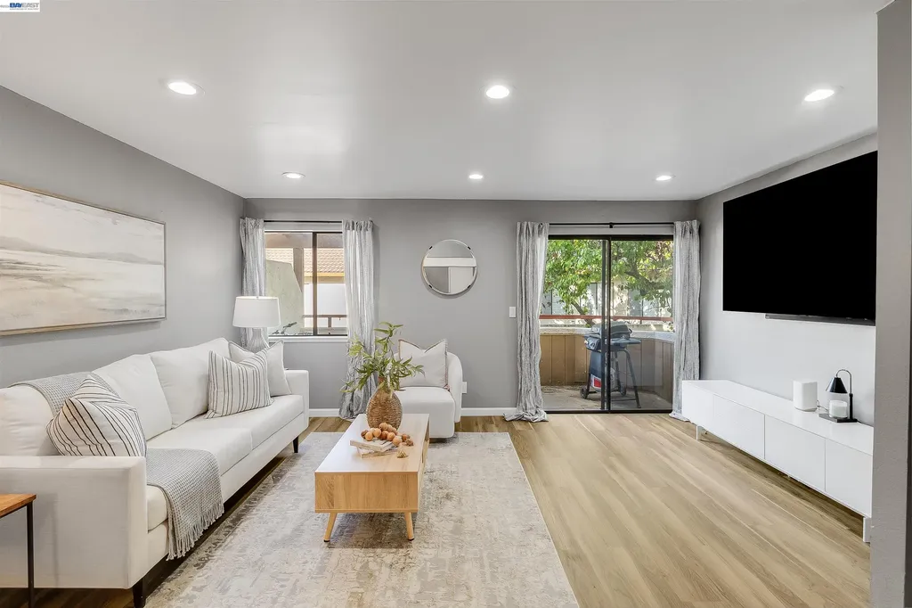 5025 Valley Crest Drive Concord CA 94521
