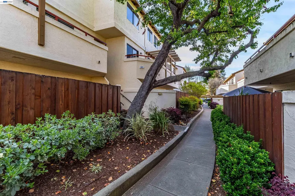 5025 Valley Crest Drive Concord CA 94521
