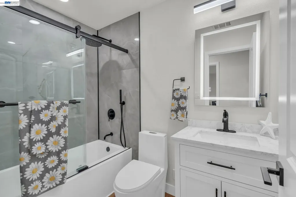 4708 Portola Drive Fremont CA 94536