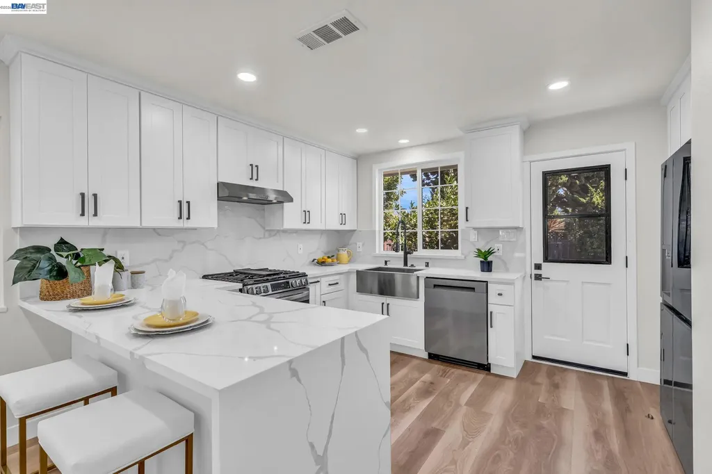 4708 Portola Drive Fremont CA 94536