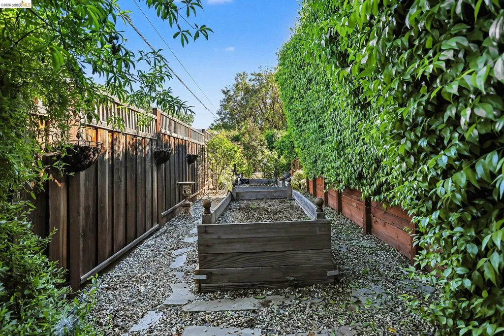 5849 Mitchell Canyon Court Clayton CA 94517