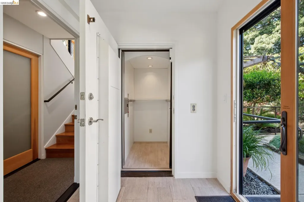 1260 63rd Street Emeryville CA 94608