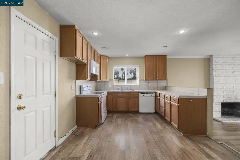 1515 Thornwood Drive Concord CA 94521