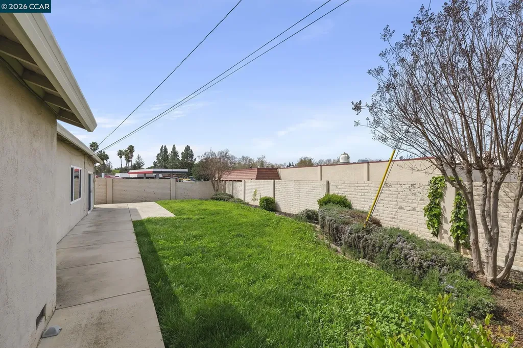 1515 Thornwood Drive Concord CA 94521