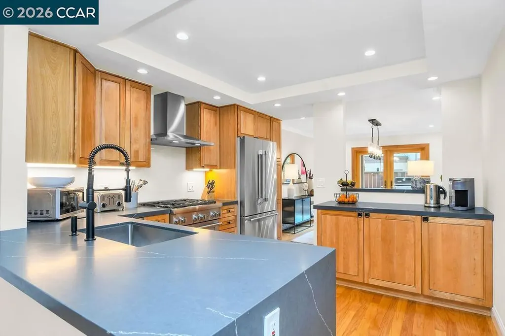 188 Alamo Square Alamo CA 94507