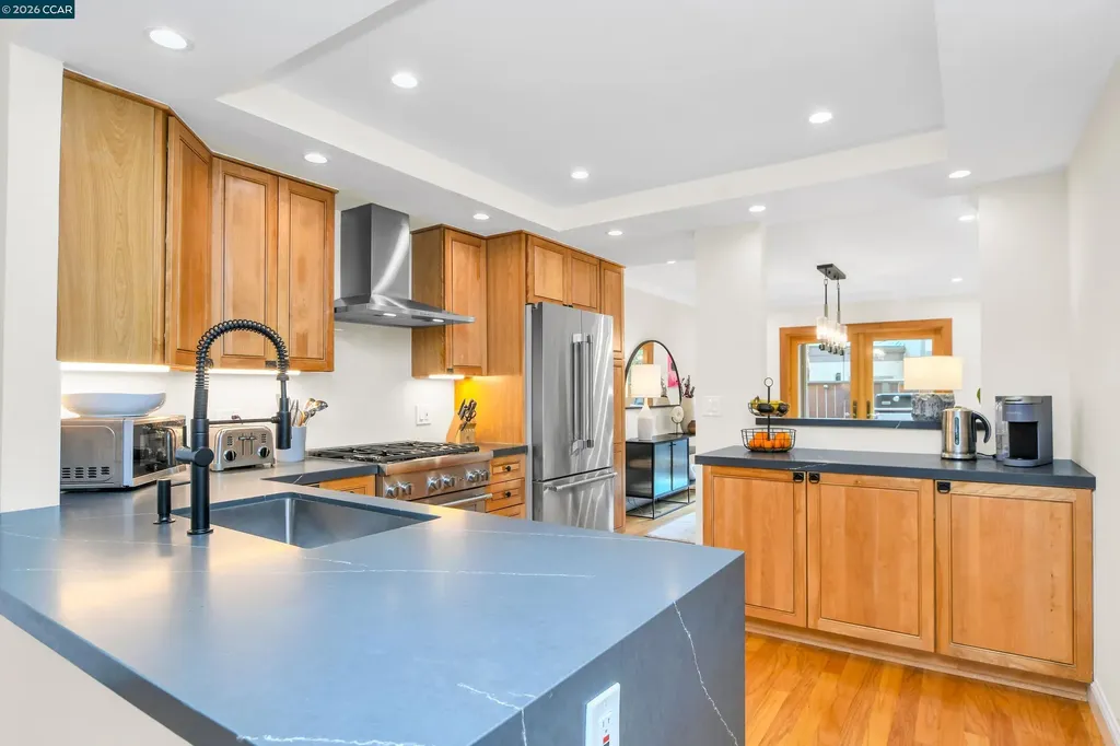 188 Alamo Square Alamo CA 94507