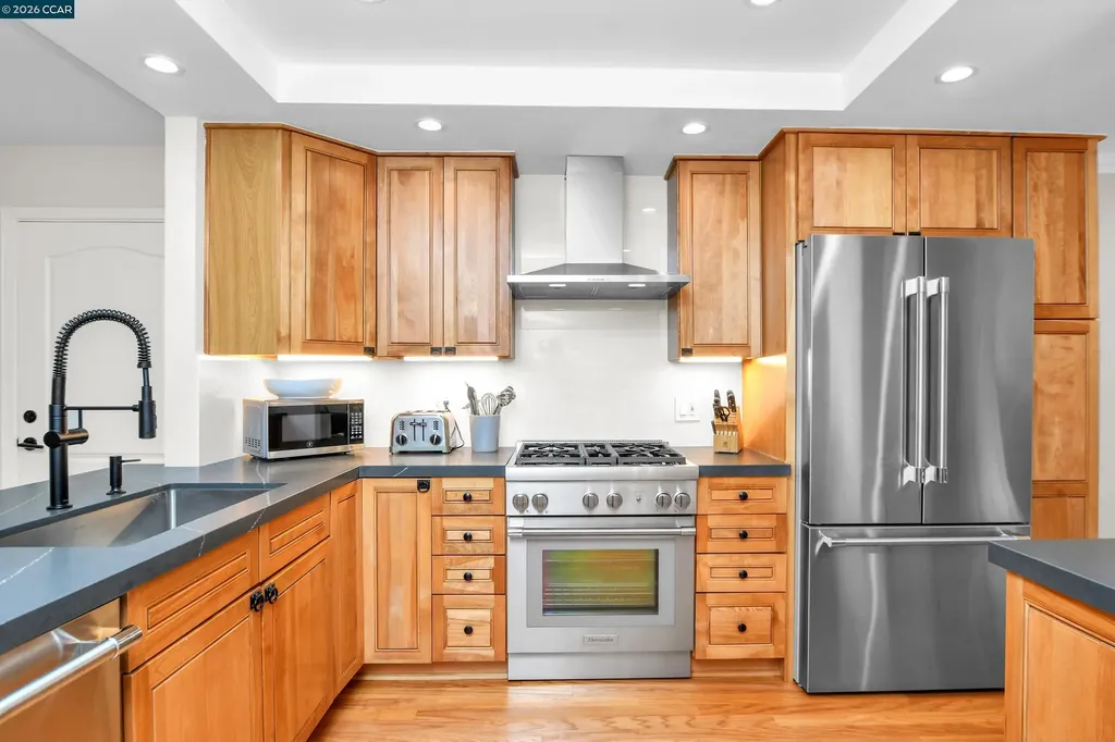 188 Alamo Square Alamo CA 94507