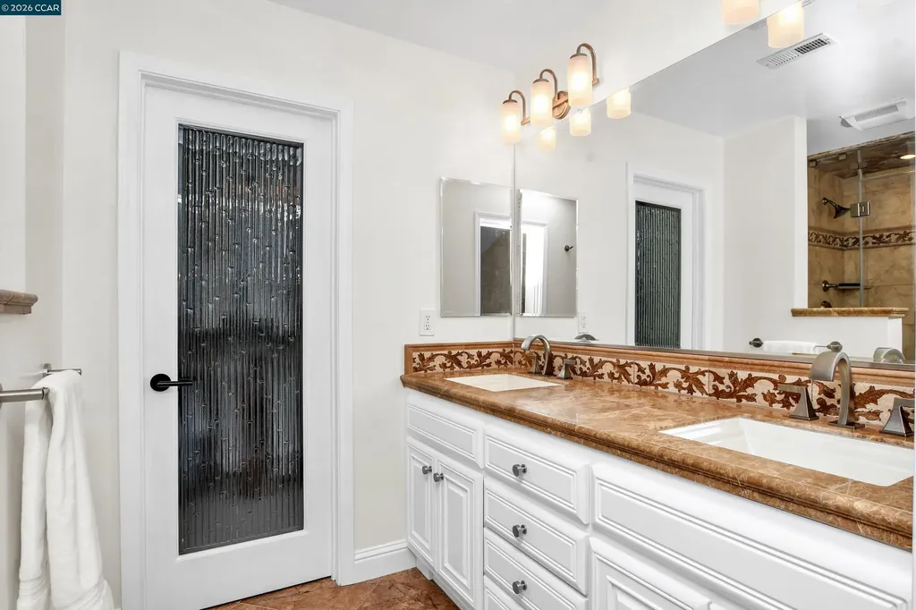 188 Alamo Square Alamo CA 94507