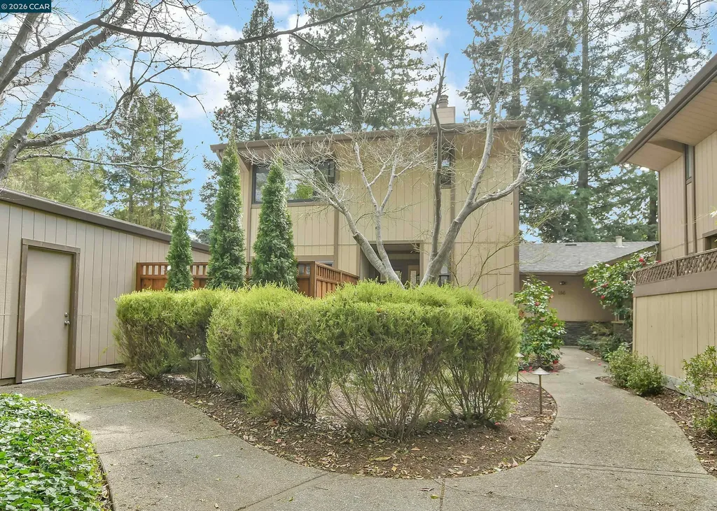 188 Alamo Square Alamo CA 94507