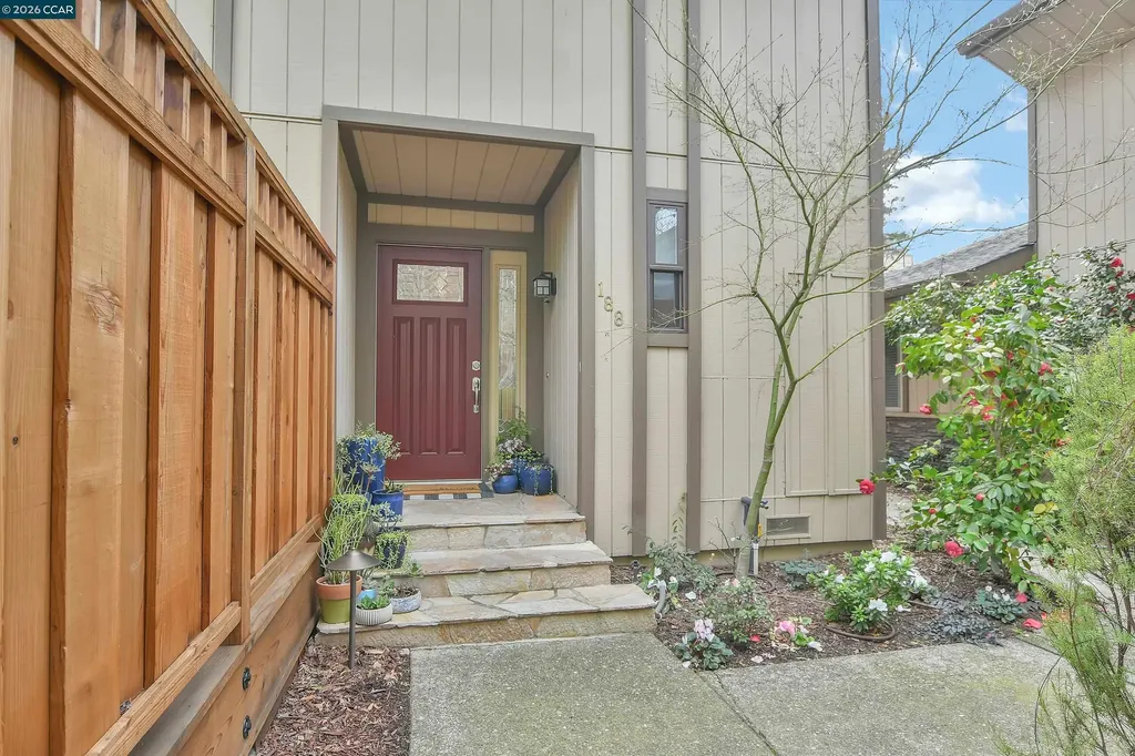 188 Alamo Square Alamo CA 94507