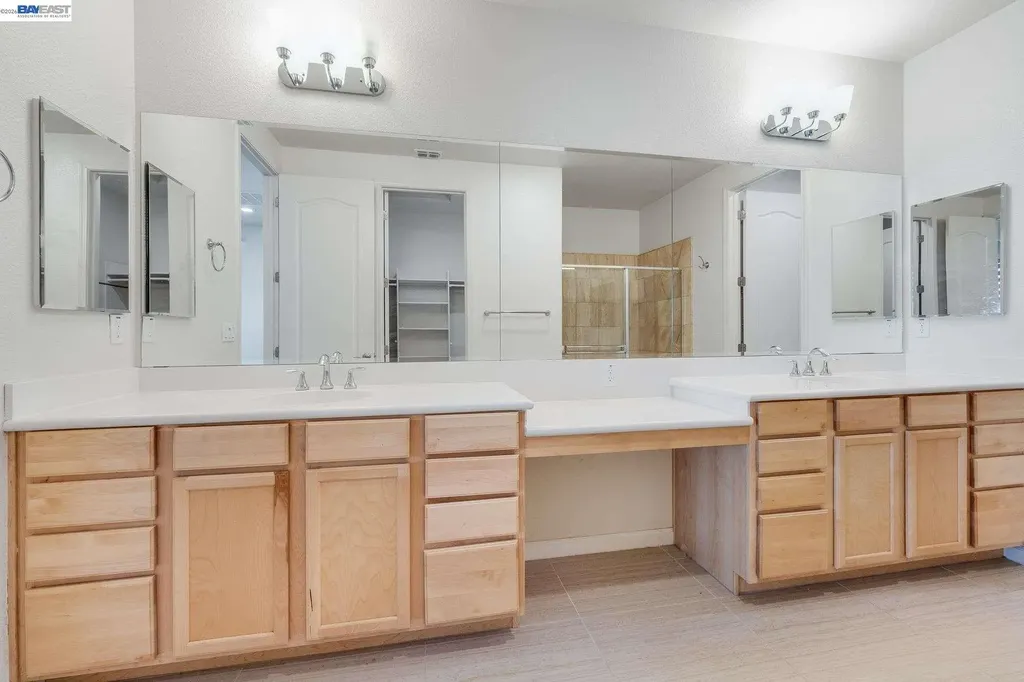 6914 Geyserville Street Dublin CA 94568
