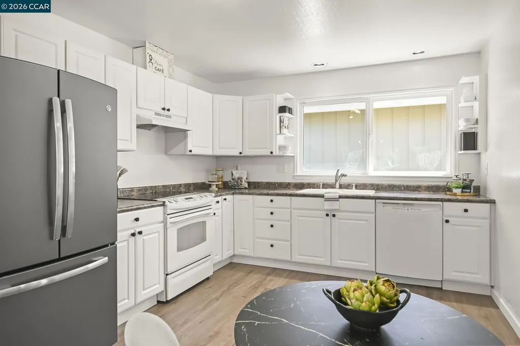 523 Thistle Circle Martinez CA 94553