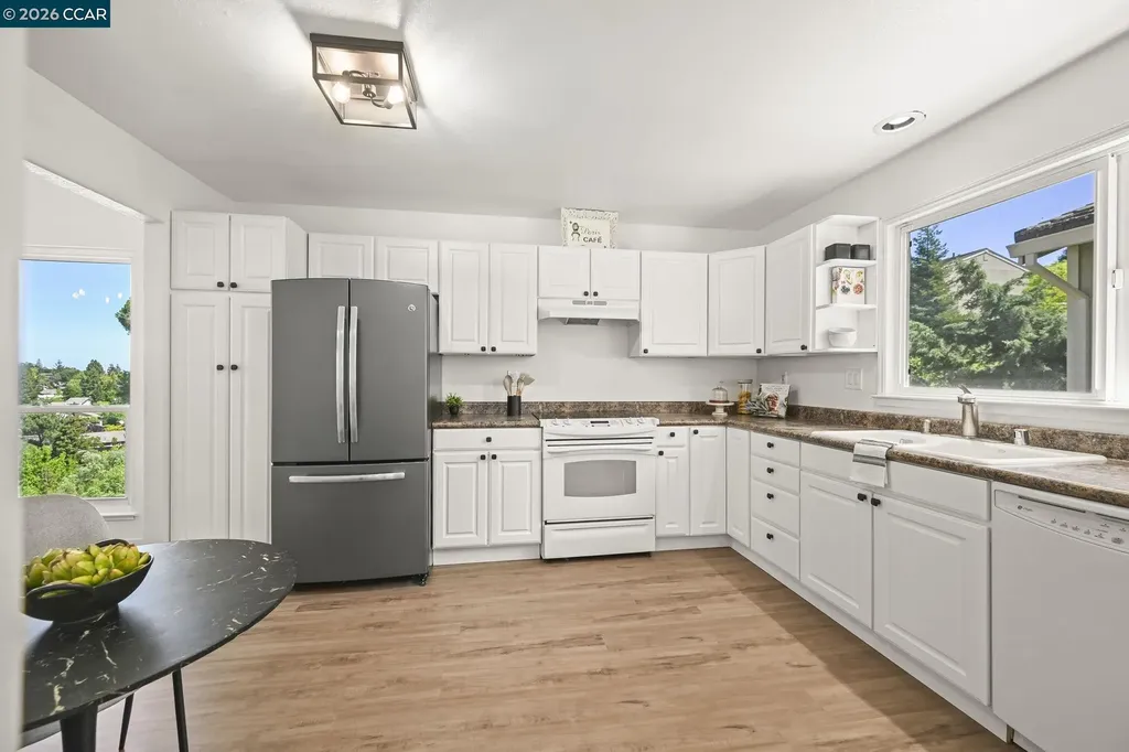 523 Thistle Circle Martinez CA 94553