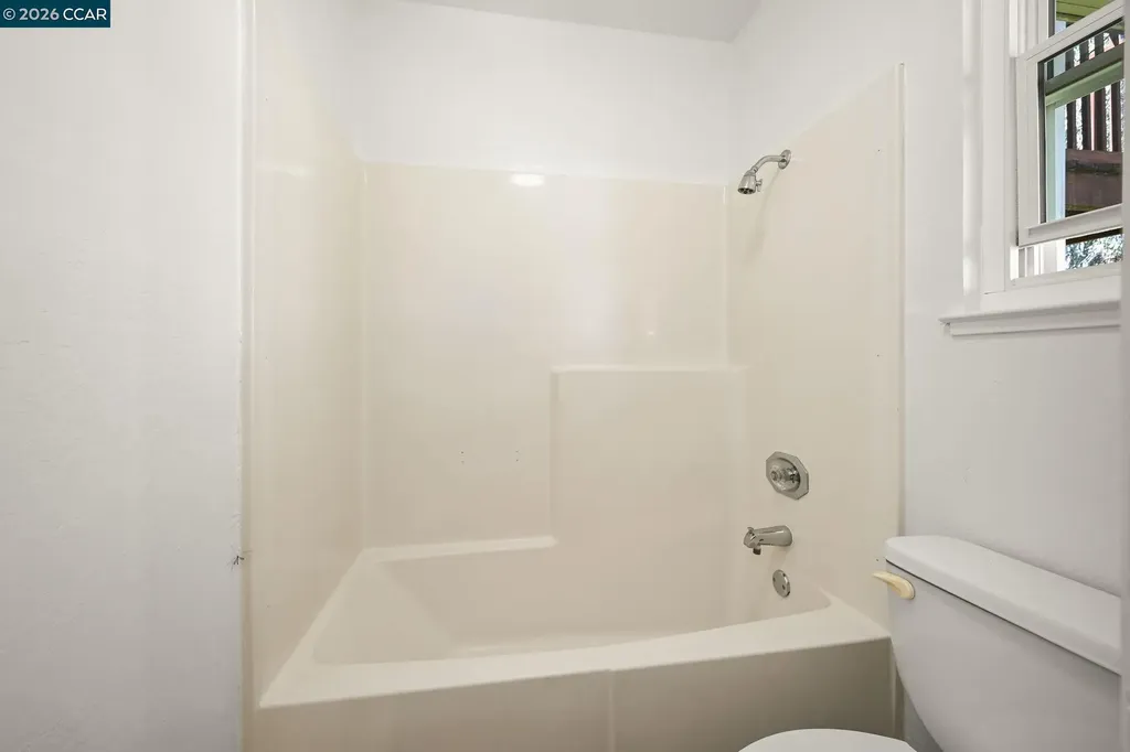 523 Thistle Circle Martinez CA 94553